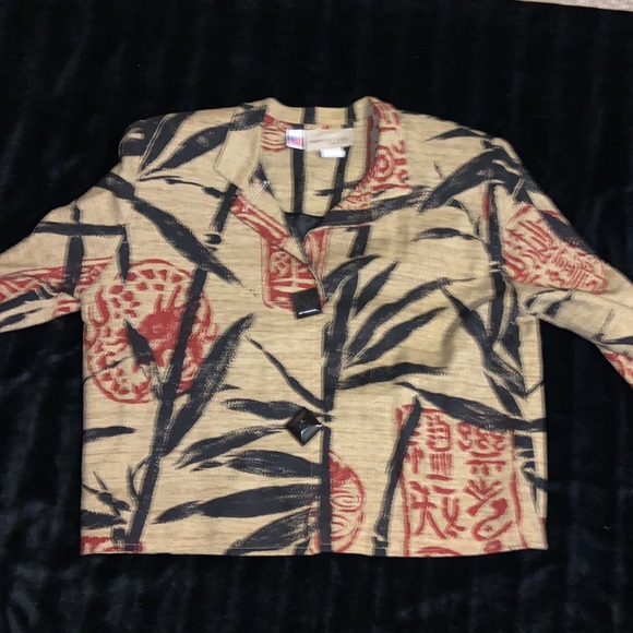 Painted ponies, Asian inspired crop jacket, three button, front, beige red black - Picture 9 of 10